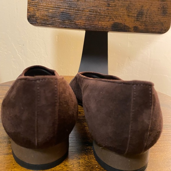 Vaneli Brown Suede Flats, Capped Toe - Picture 6 of 9